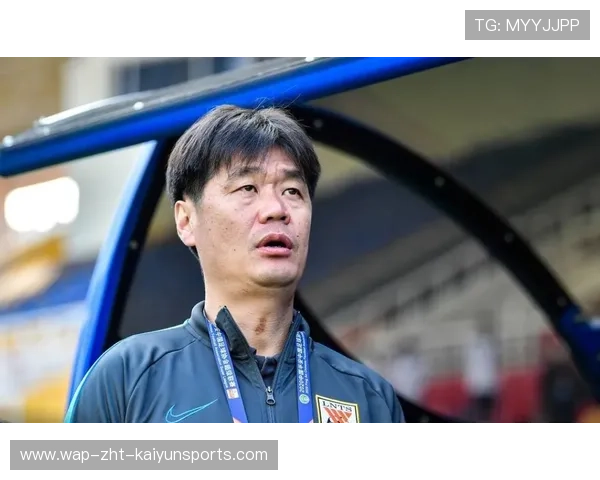 李霄鹏的执教名片:顽强、务实与人心管理 李霄鹏的执教名片:顽强、务实与人心管理